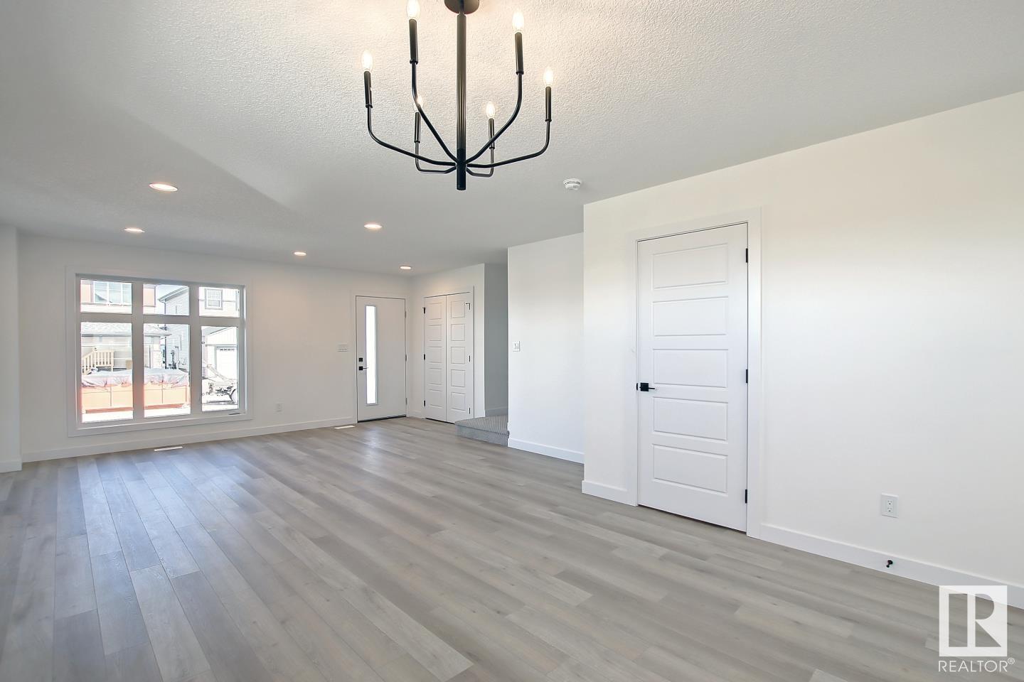 150 Kidd Crescent