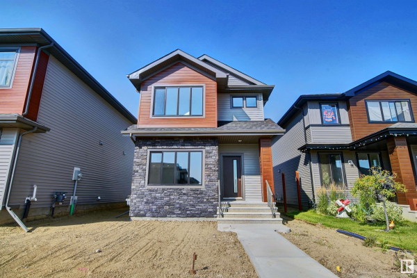 46 TREBLE Landing, Spruce Grove