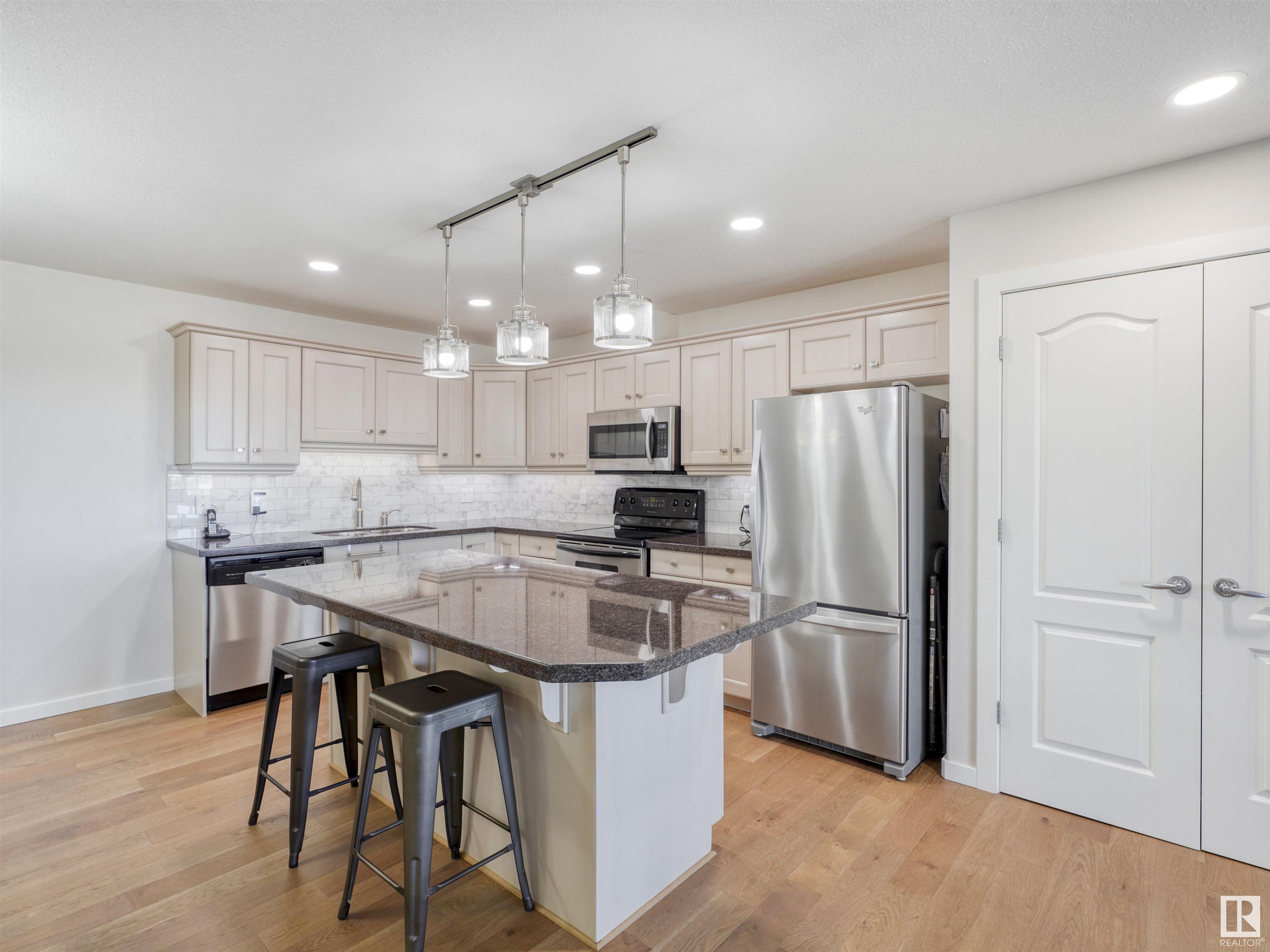 Listing E4330400 - Large Photo # 10