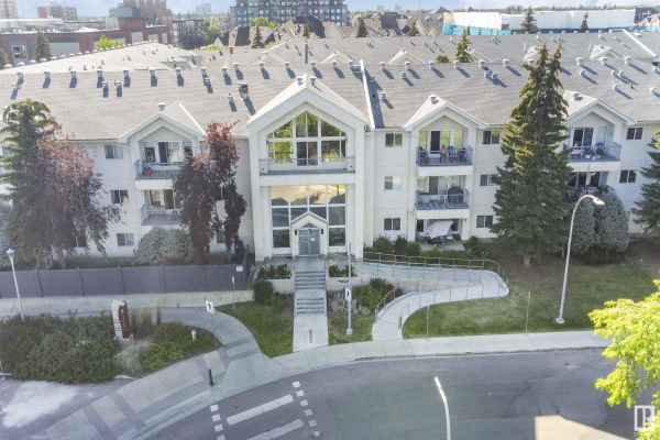109 10508 119 ST, Edmonton