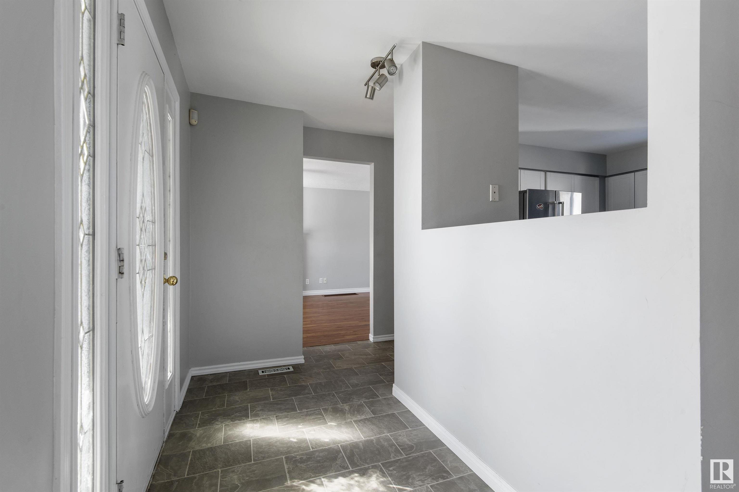 Listing E4331402 - Large Photo # 3