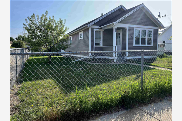5332 51 Avenue, Mundare
