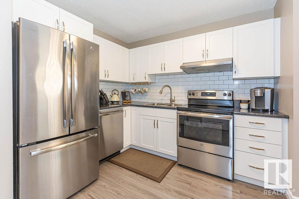 Listing E4331632 - Large Photo # 3