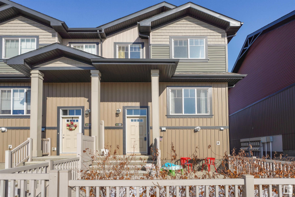 12 3305 ORCHARDS Link, Edmonton