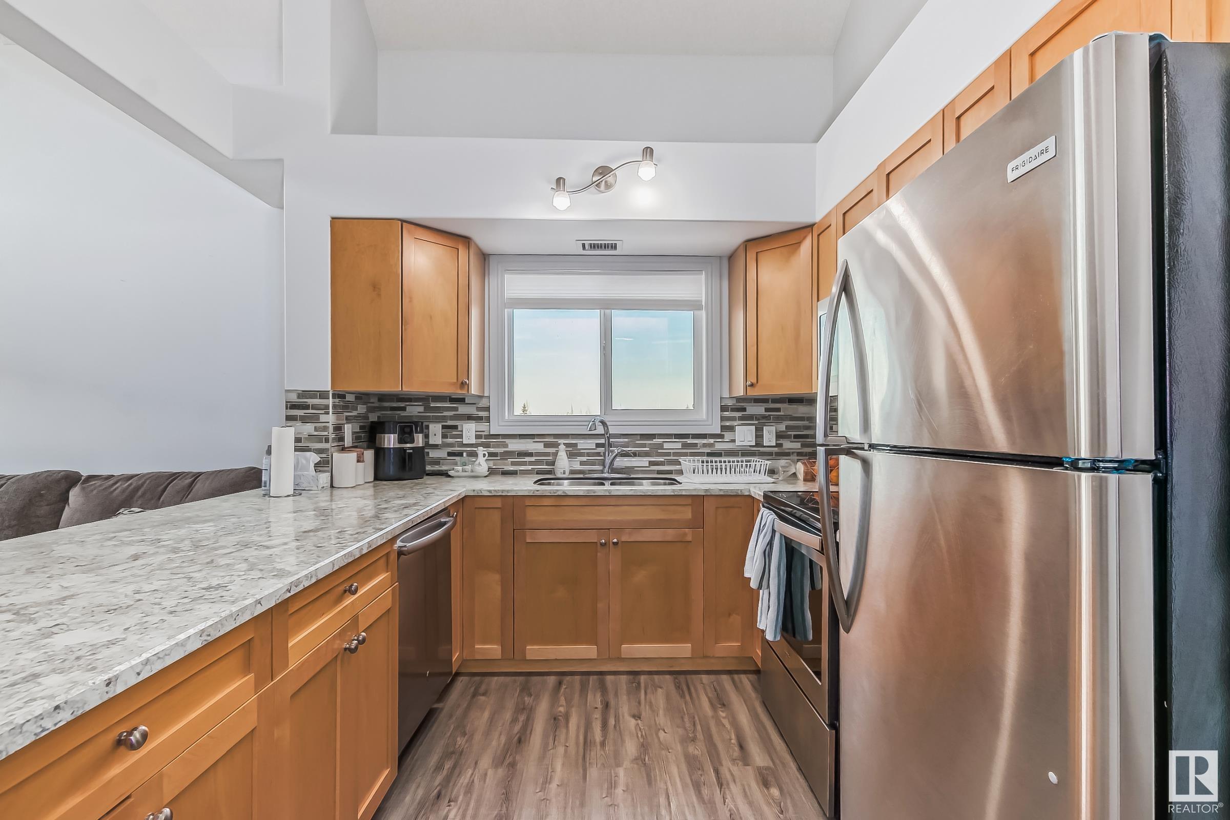 Listing E4331784 - Large Photo # 8