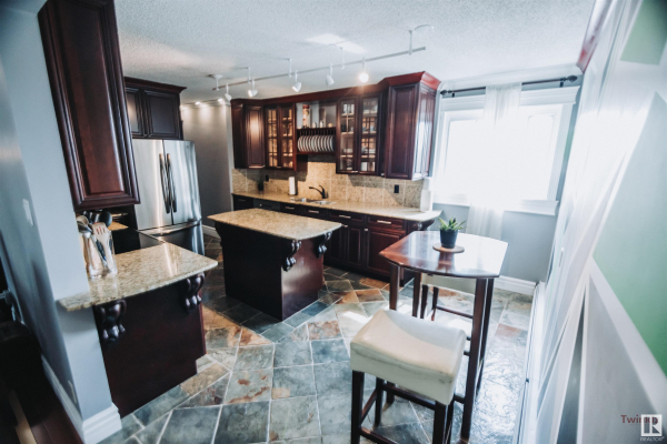 405 10745 83 Avenue NW, Edmonton
