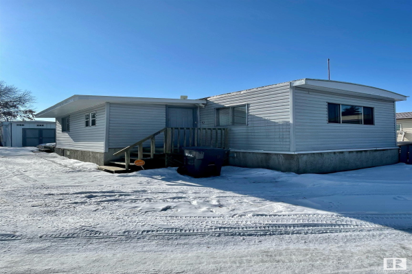 101-305 Calahoo Road, Spruce Grove