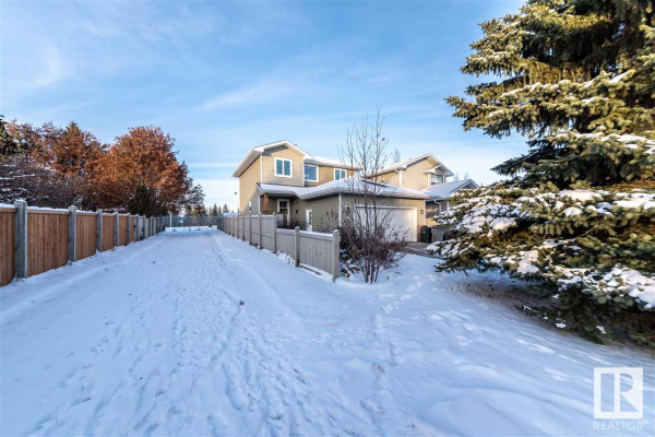 28 HARMONY Court W, Stony Plain