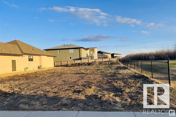 611 FRASER Vista, Edmonton