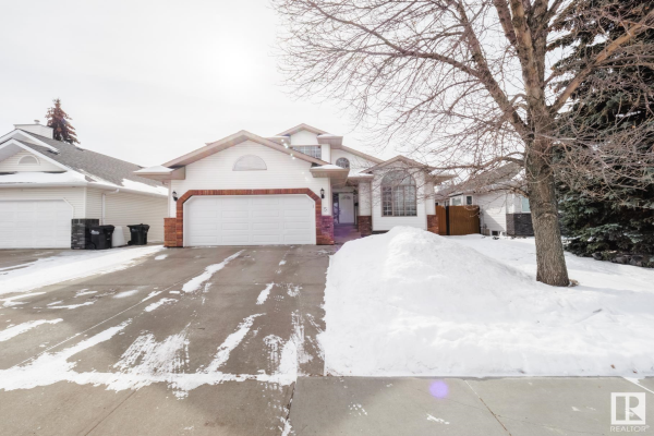 5 CHARLTON Crescent, Sherwood Park