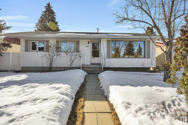 7411 32 Avenue, Edmonton