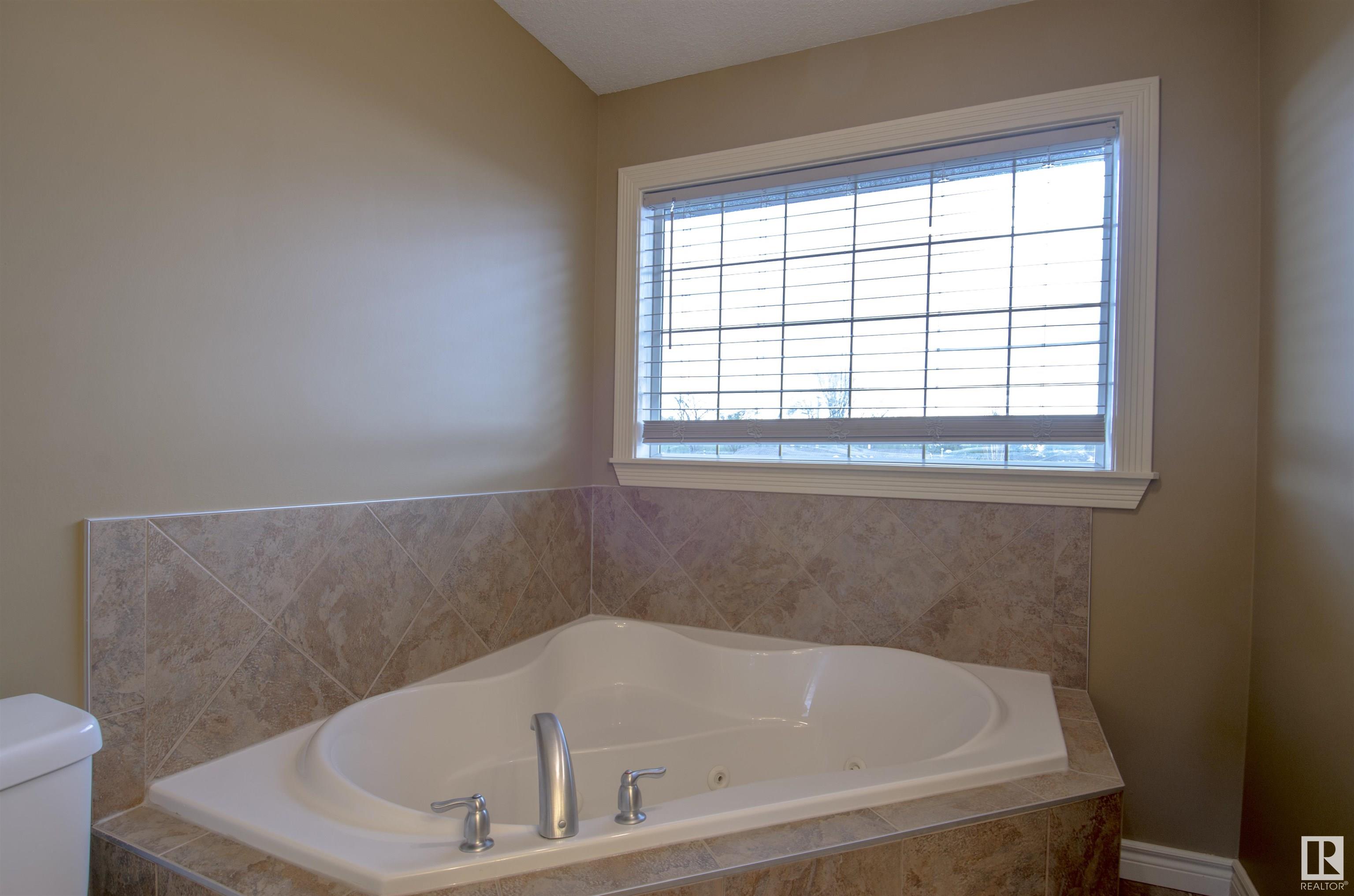 Listing E4332846 - Large Photo # 22