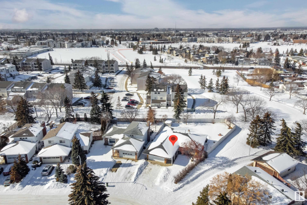 7131 39 Avenue, Edmonton