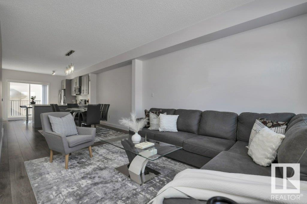 73 655 WATT Boulevard, Edmonton
