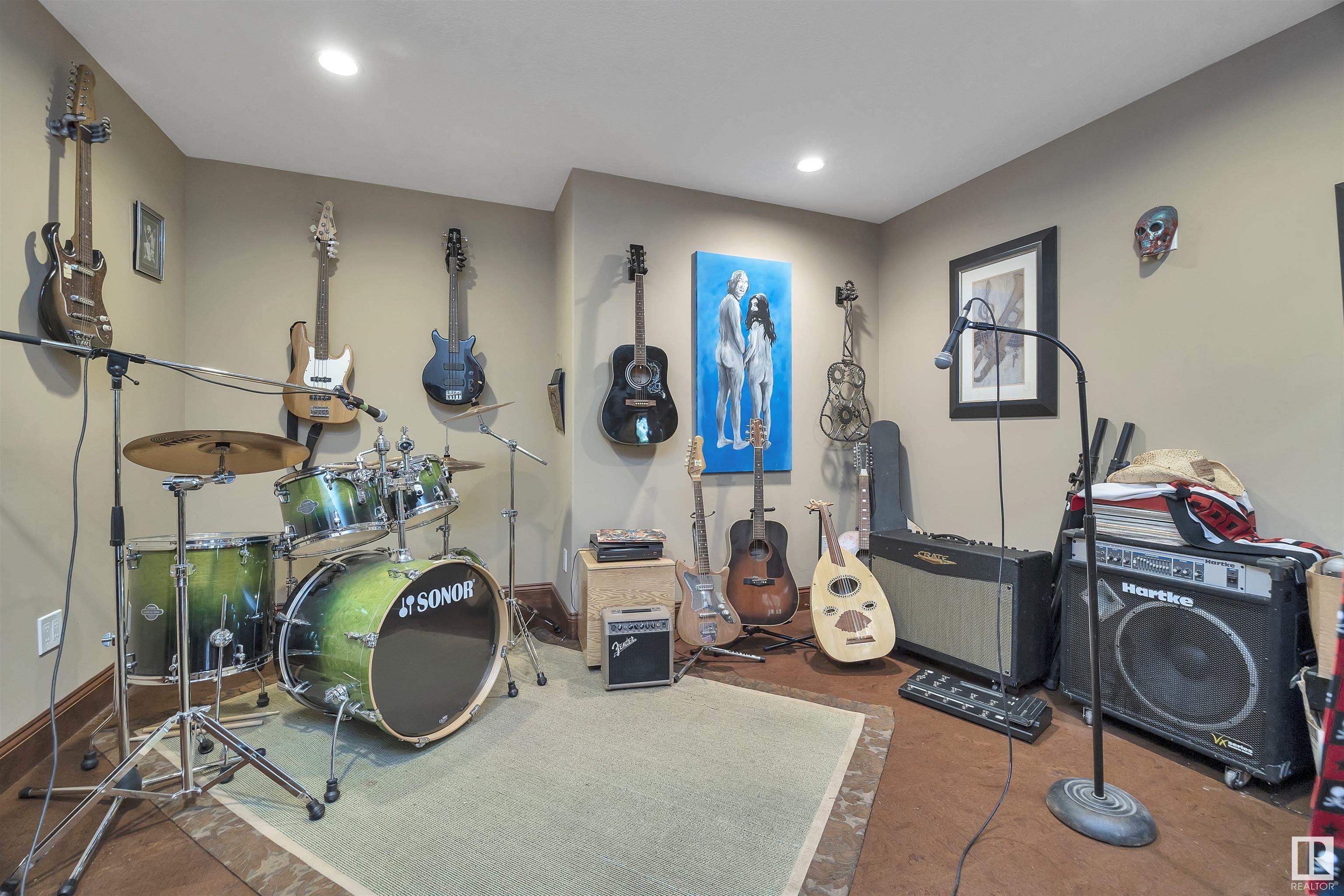 148 WINDERMERE Crescent
