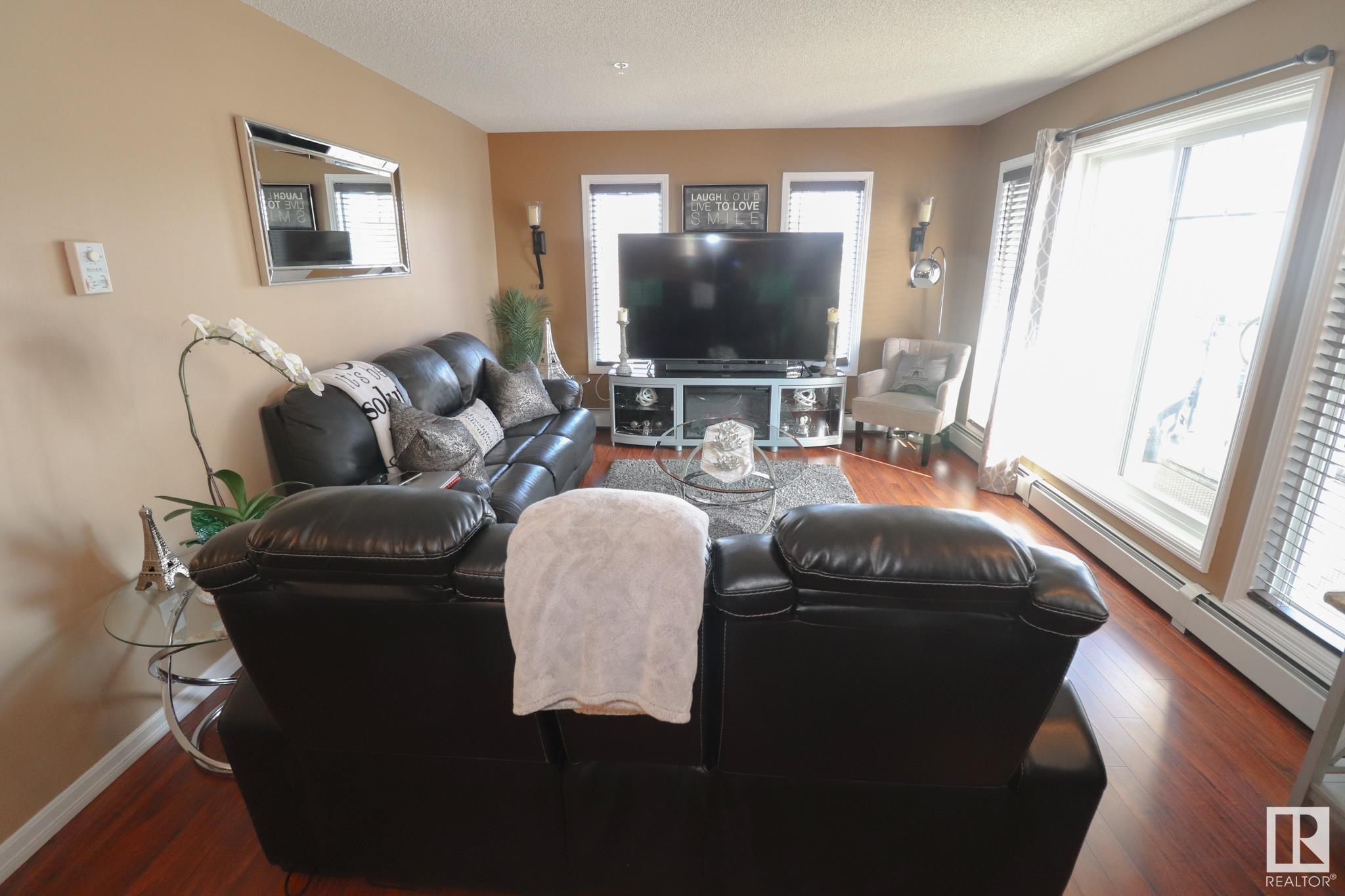Listing E4334335 - Large Photo # 3