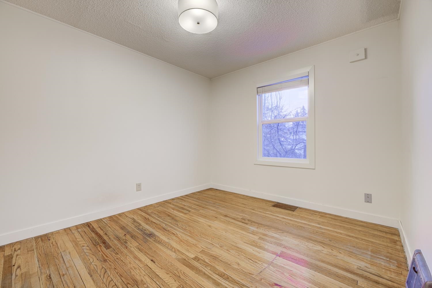 Listing E4334546 - Large Photo # 14