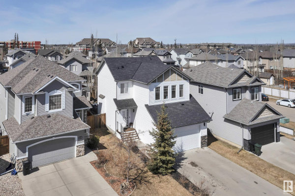 3 HARWOOD Court, Spruce Grove