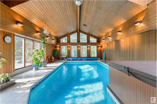 38 GLEN MEADOW Crescent, St. Albert