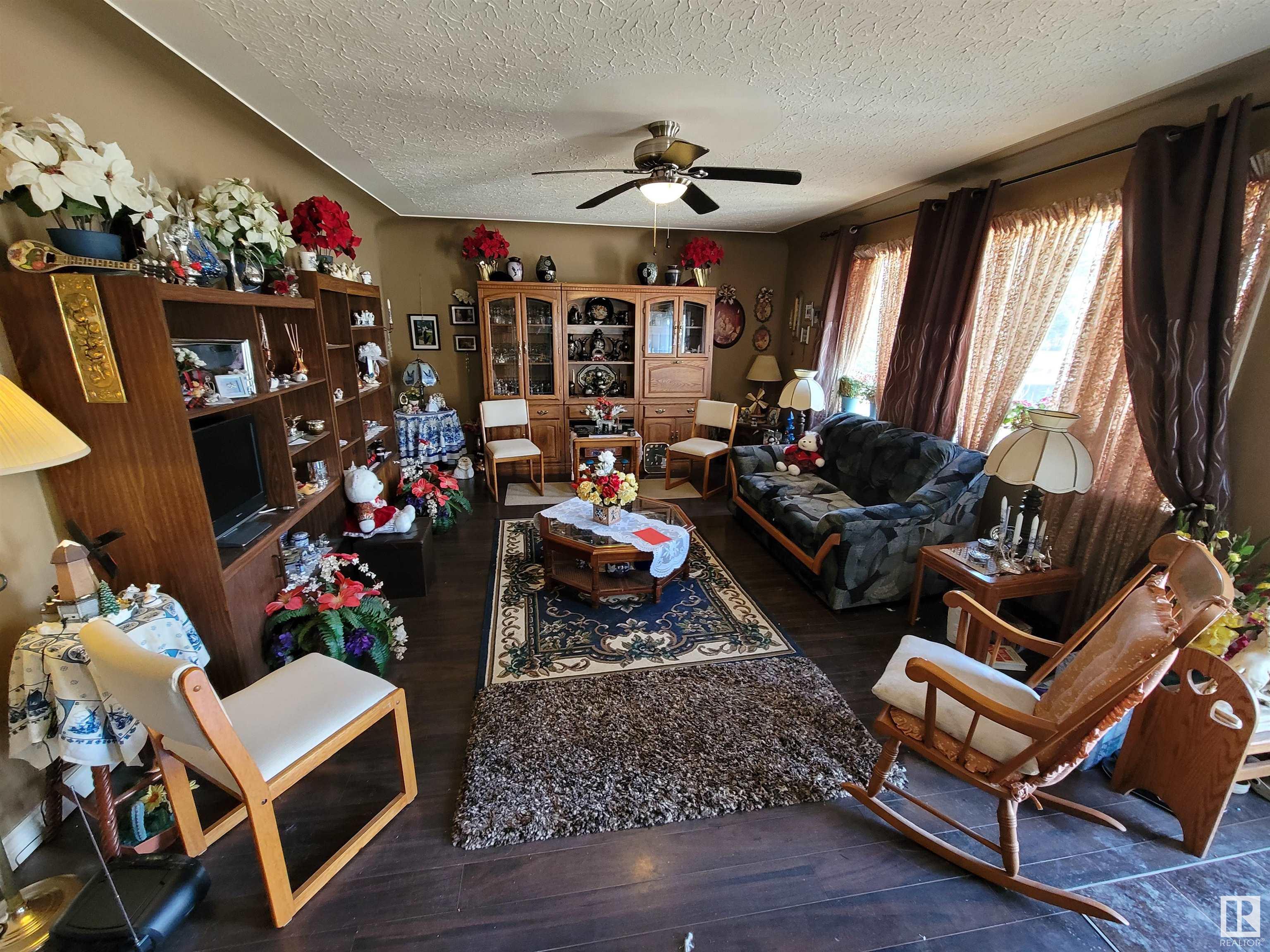 Listing E4337044 - Large Photo # 2