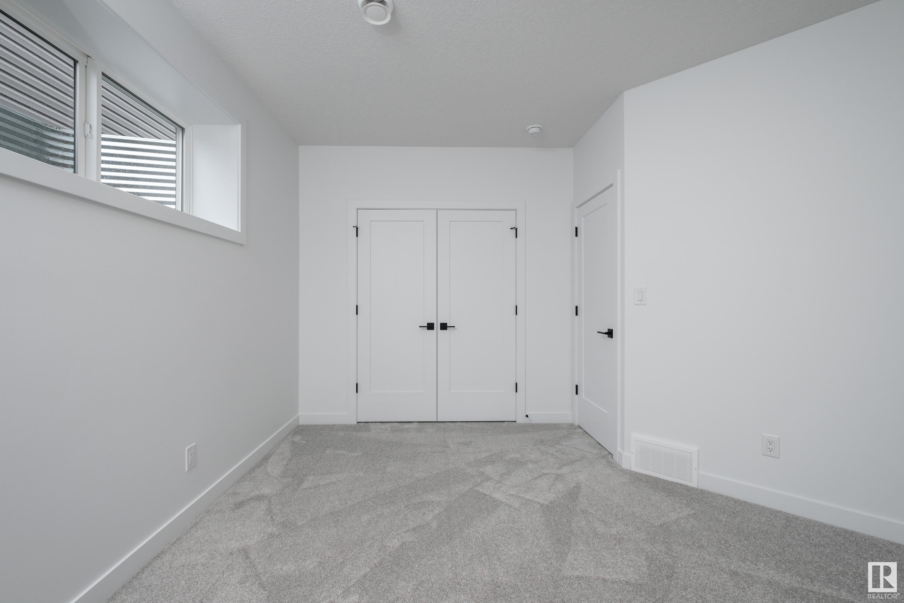 Listing E4337069 - Large Photo # 34