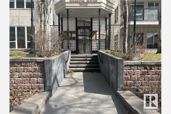 121 10023 110 Street, Edmonton