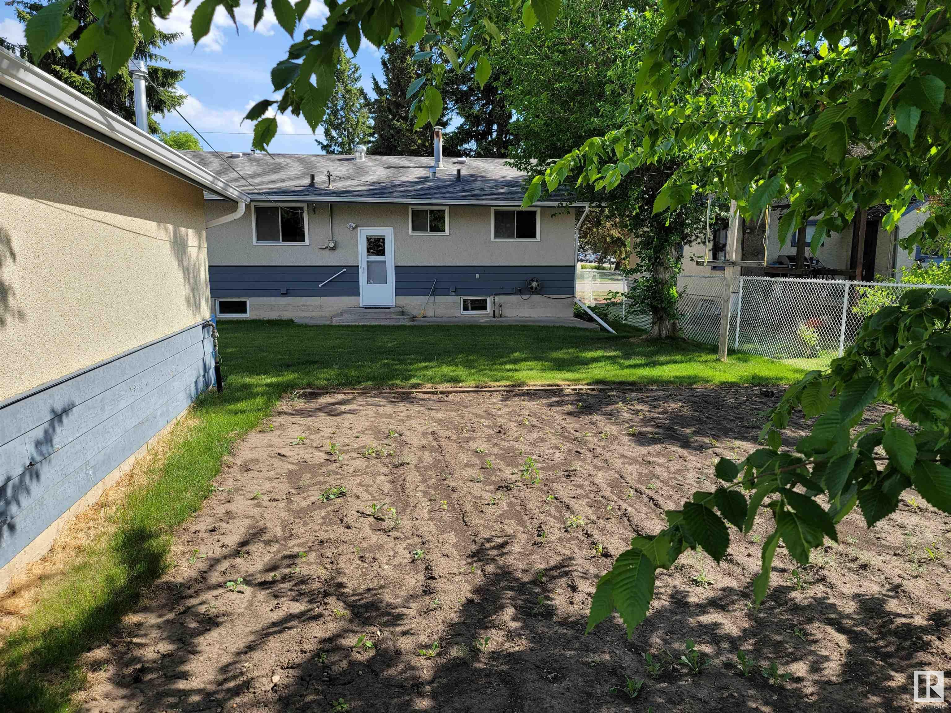 Listing E4338082 - Large Photo # 26