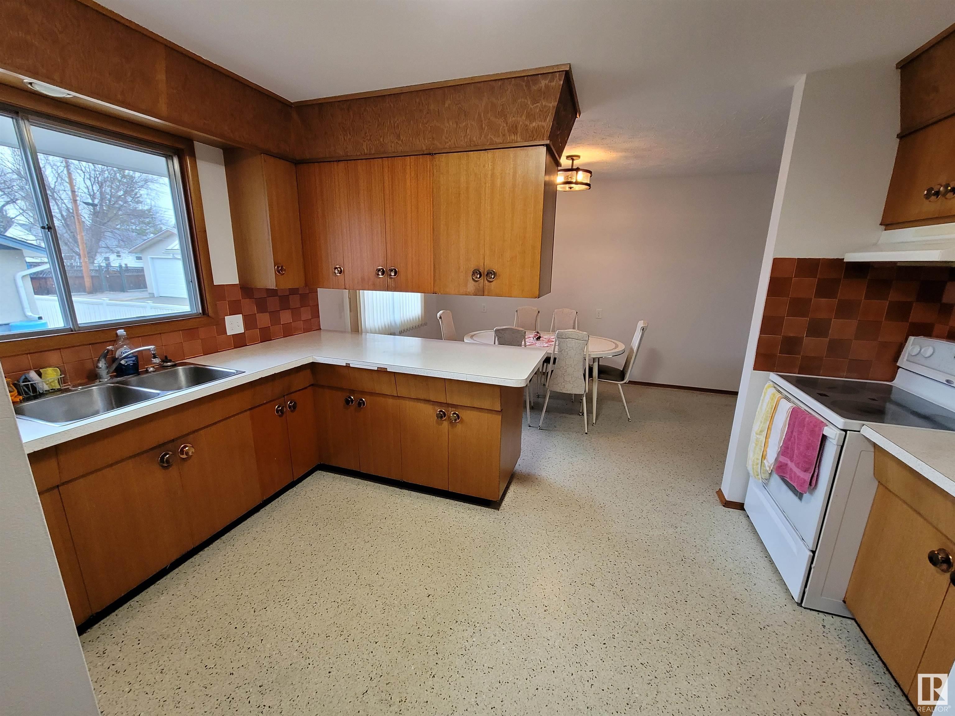 Listing E4338082 - Large Photo # 4