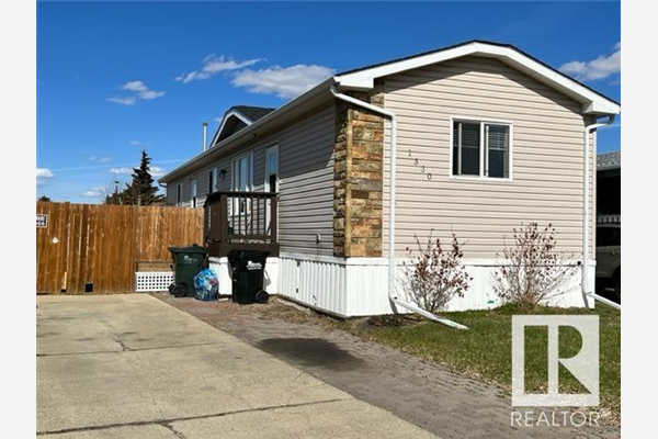 1330 Lakewood Crescent, Sherwood Park