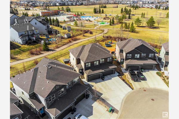 17 Greenbury Manor, Spruce Grove