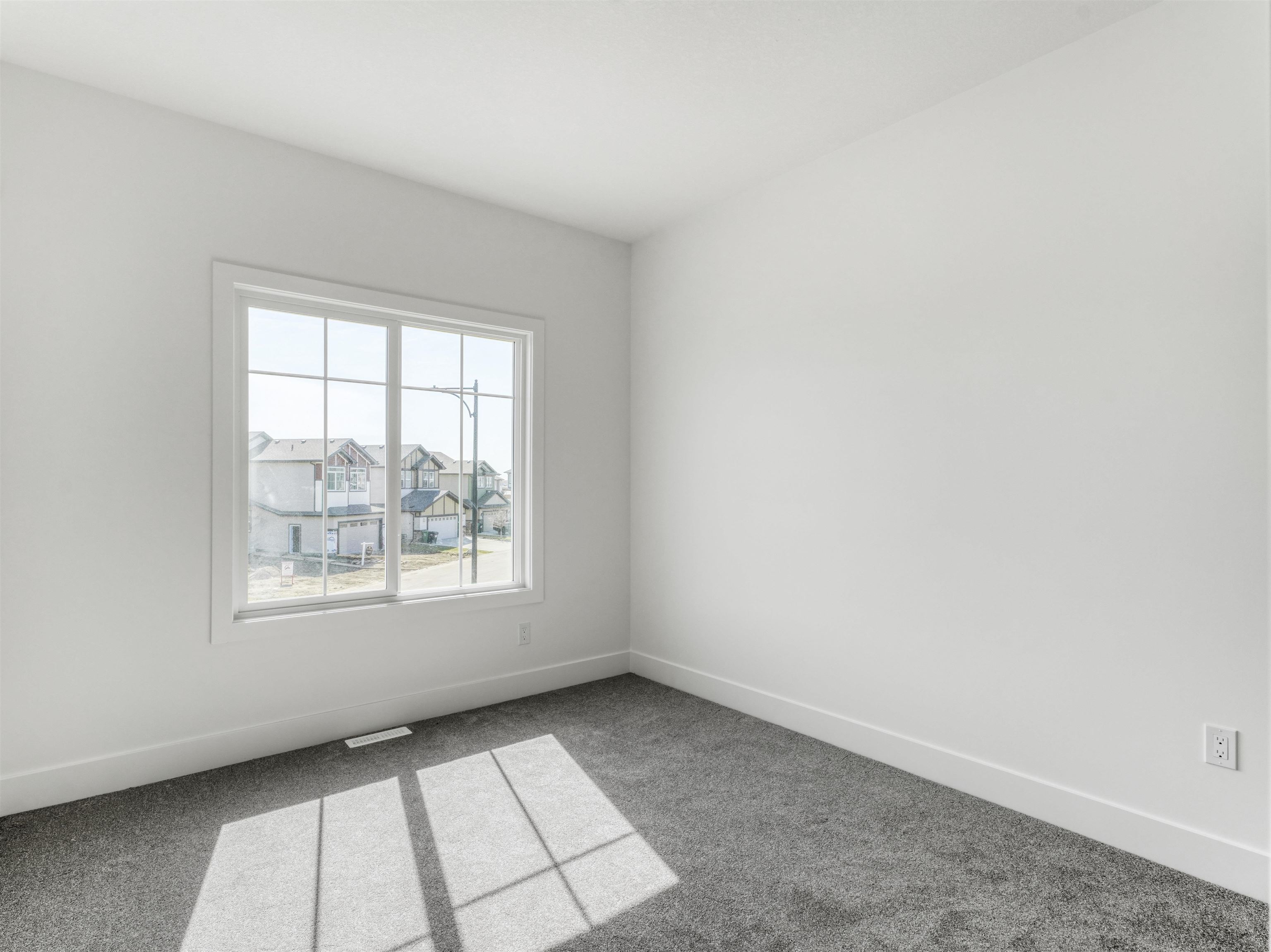 Listing E4338596 - Large Photo # 30