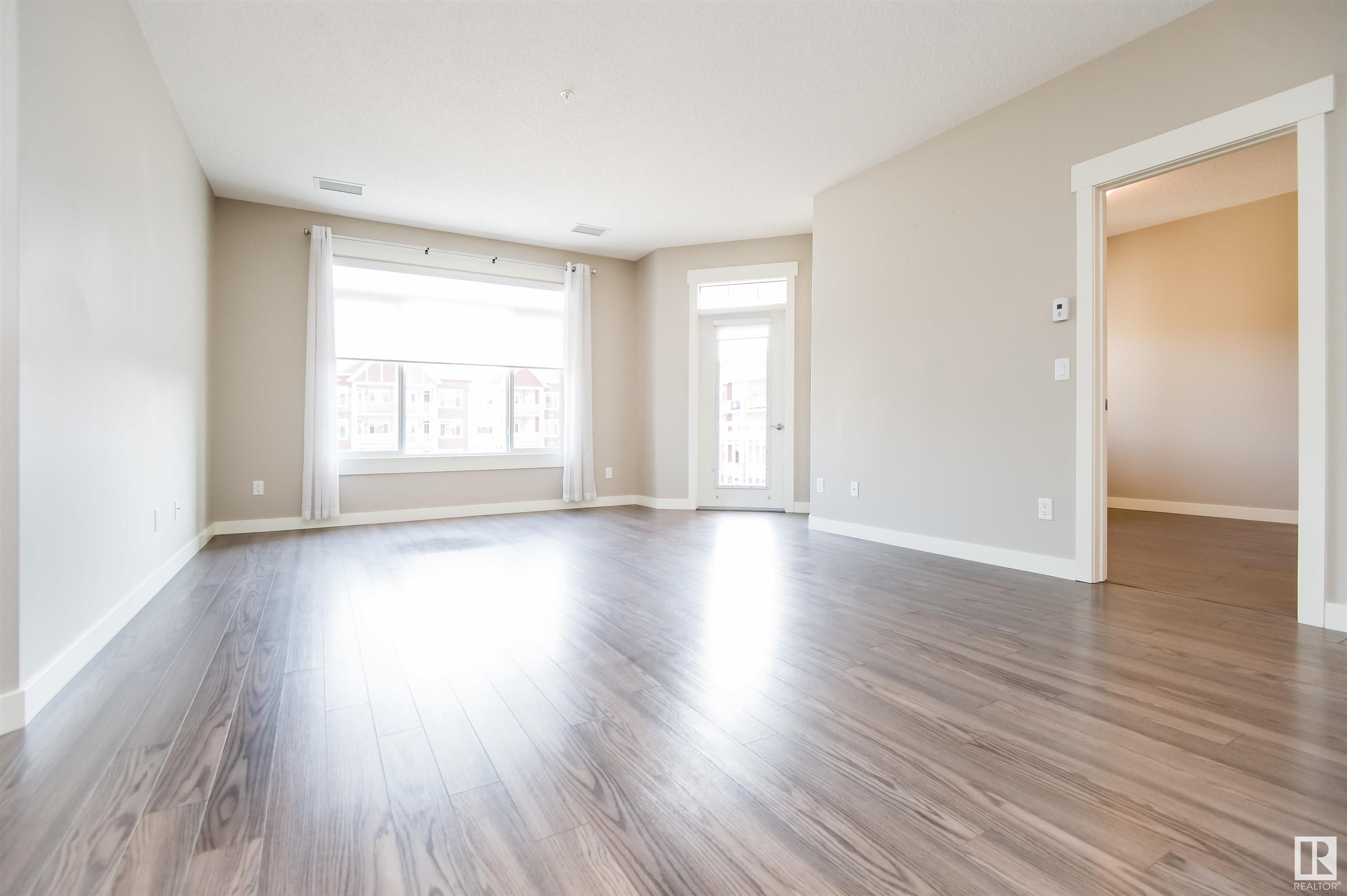 Listing E4338707 - Large Photo # 2