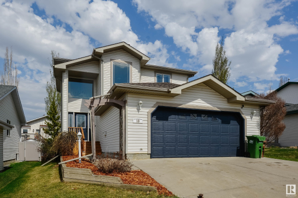 13 HARCOURT Crescent, St. Albert