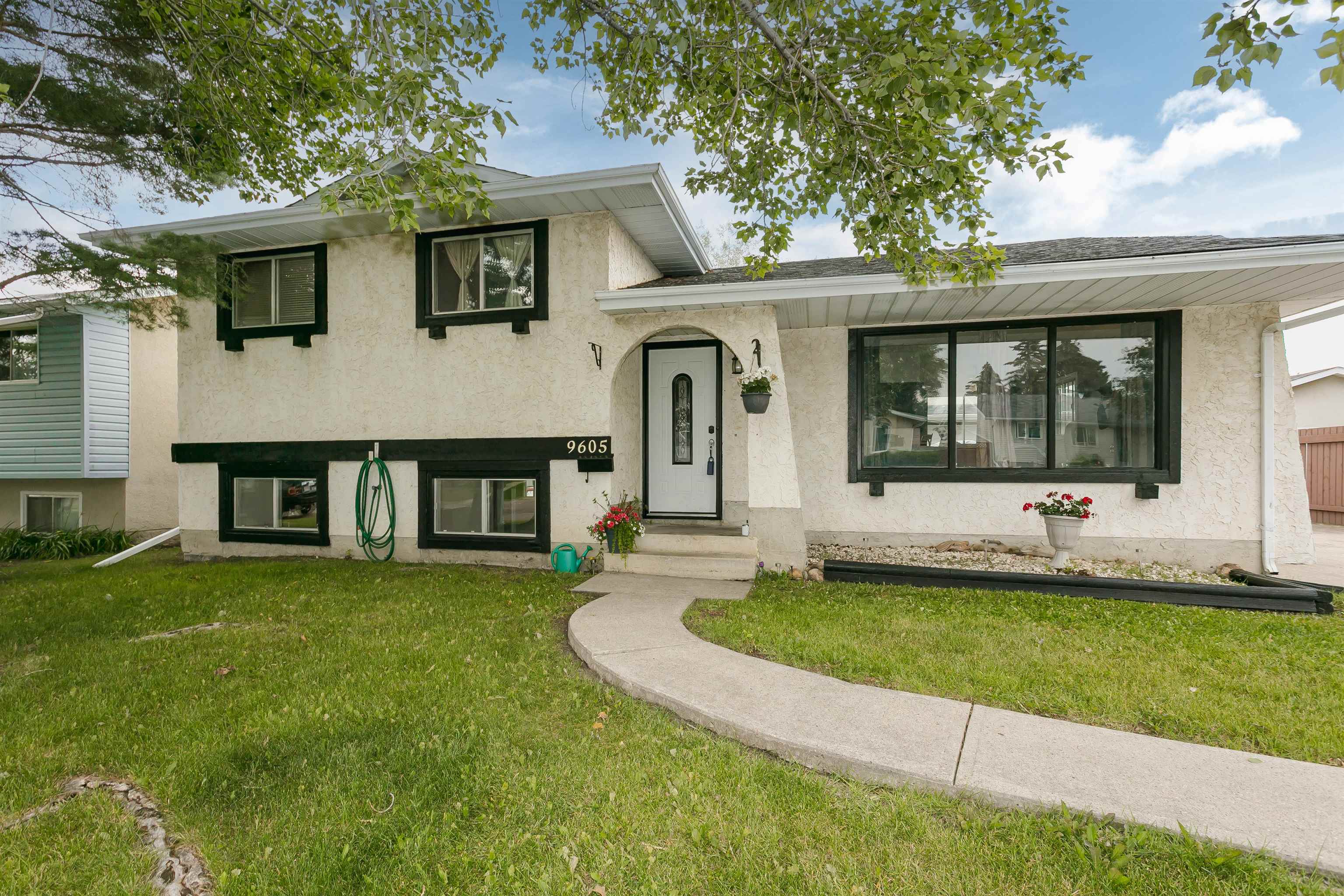 Listing E4339008 - Large Photo # 1