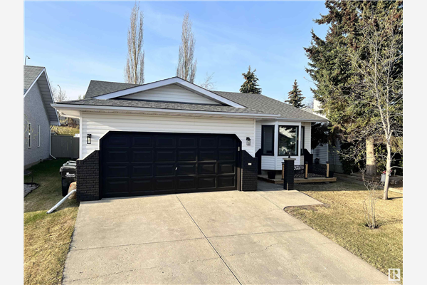 56 GREENBRIAR Crescent, Sherwood Park