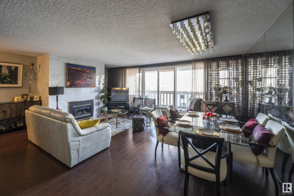701 9809 110 Street NW, Edmonton
