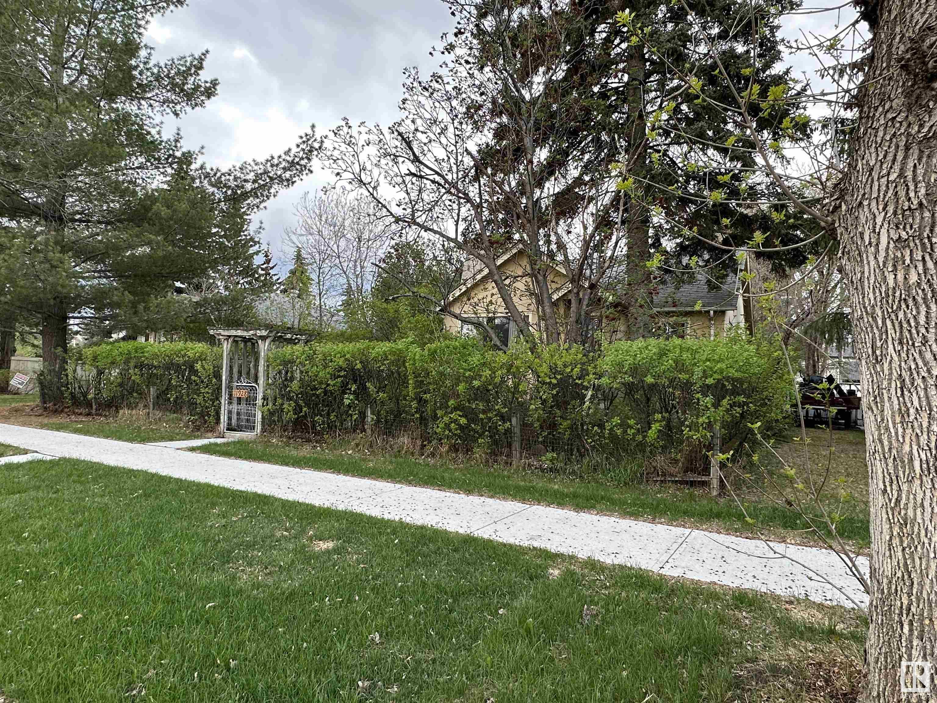 Listing E4339749 - Large Photo # 12