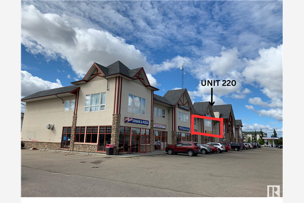 220 636 King Street, Spruce Grove