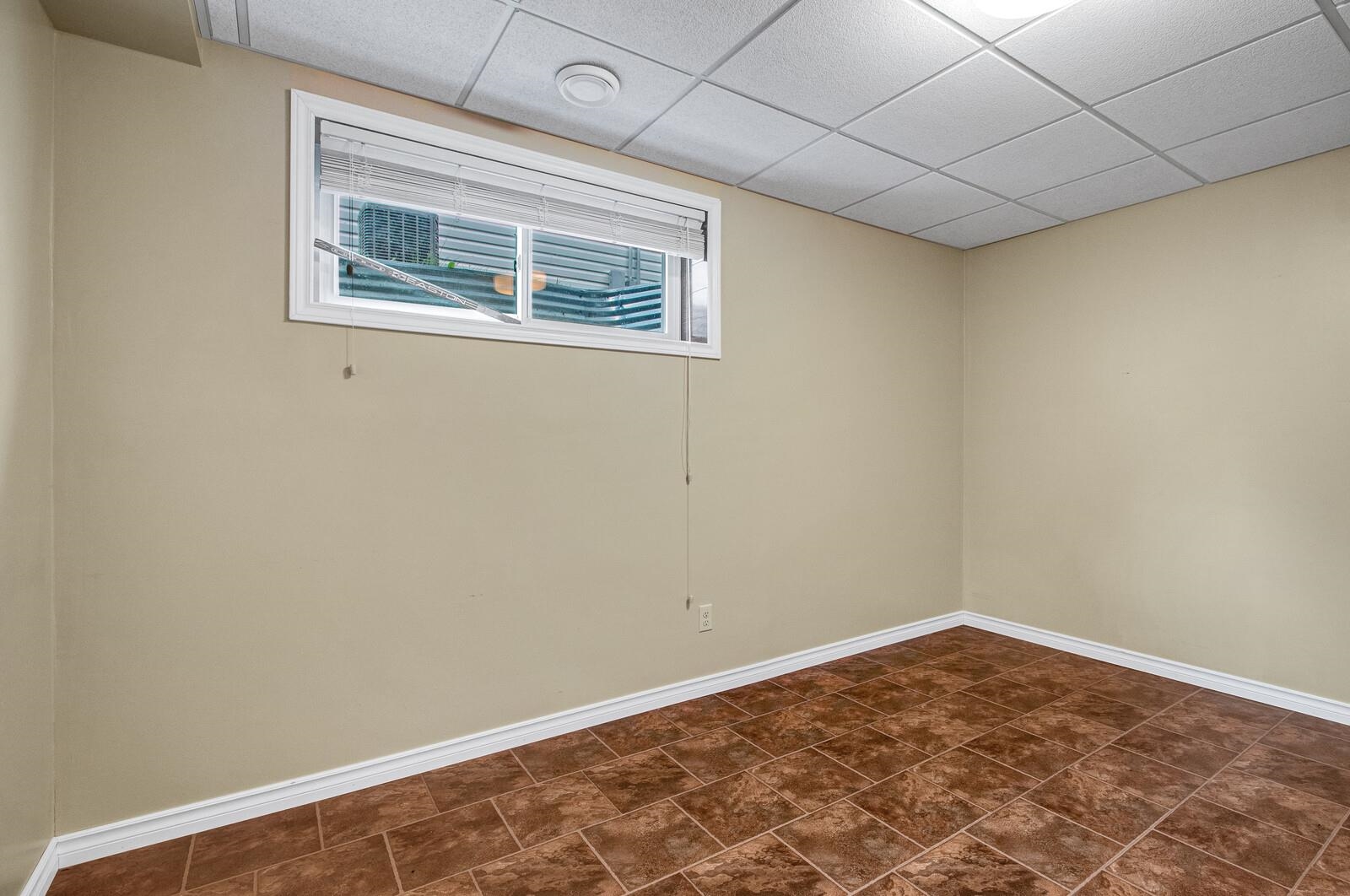 Listing E4340345 - Large Photo # 35