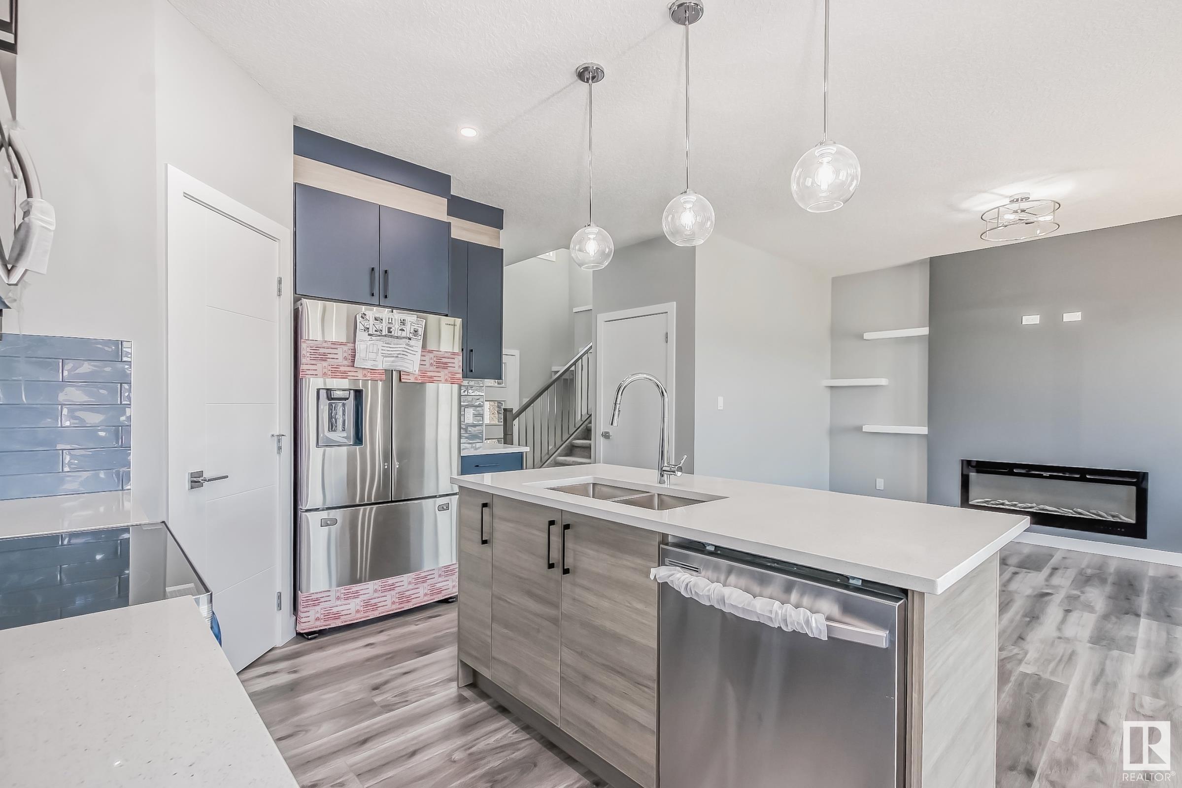 516 KLEINS Court