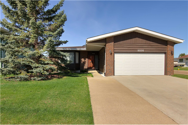 8816 185 Street, Edmonton