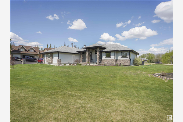 218 53017 RGE RD 223, Rural Strathcona County