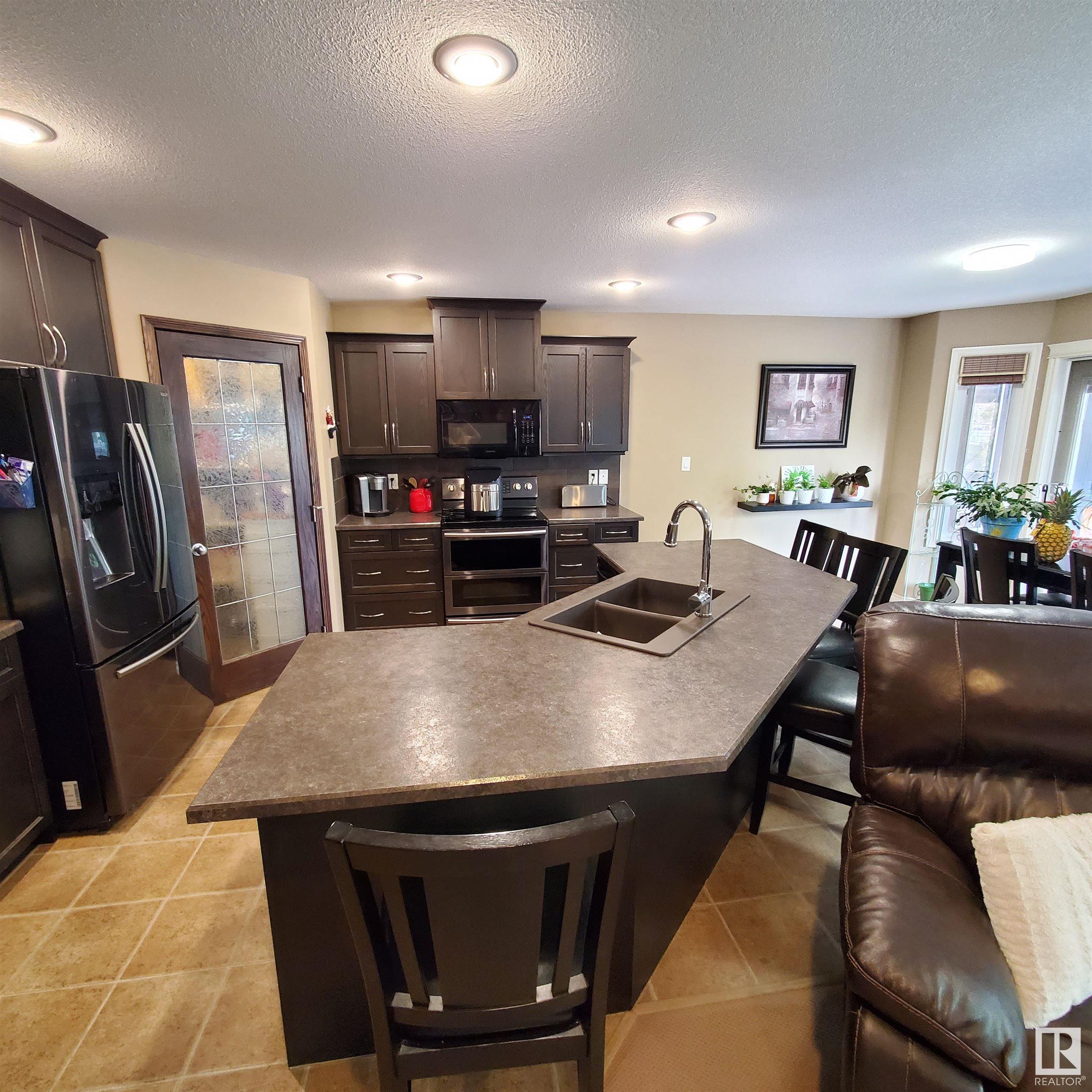 Listing E4340617 - Large Photo # 3