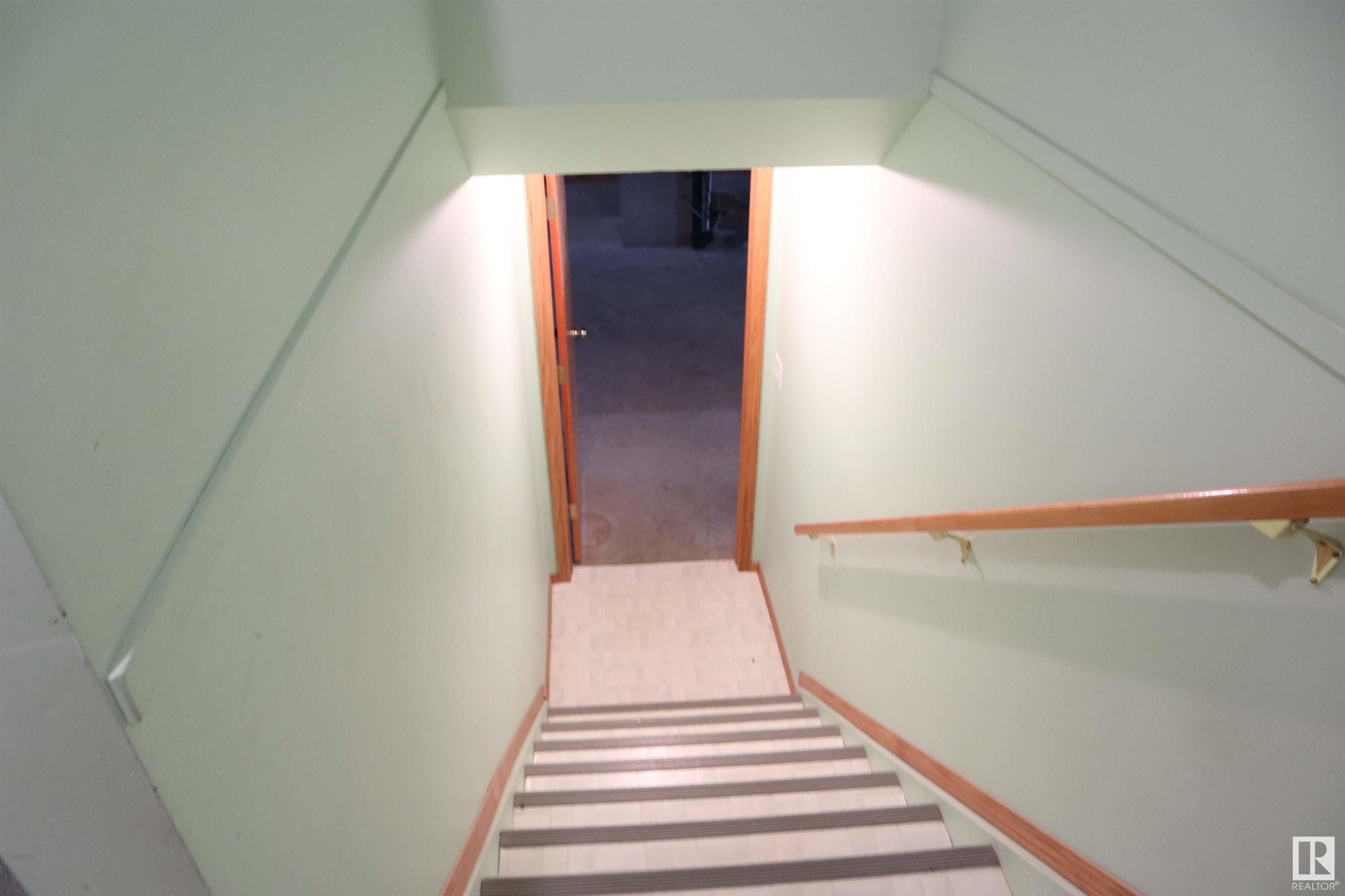 10 ALTON Drive