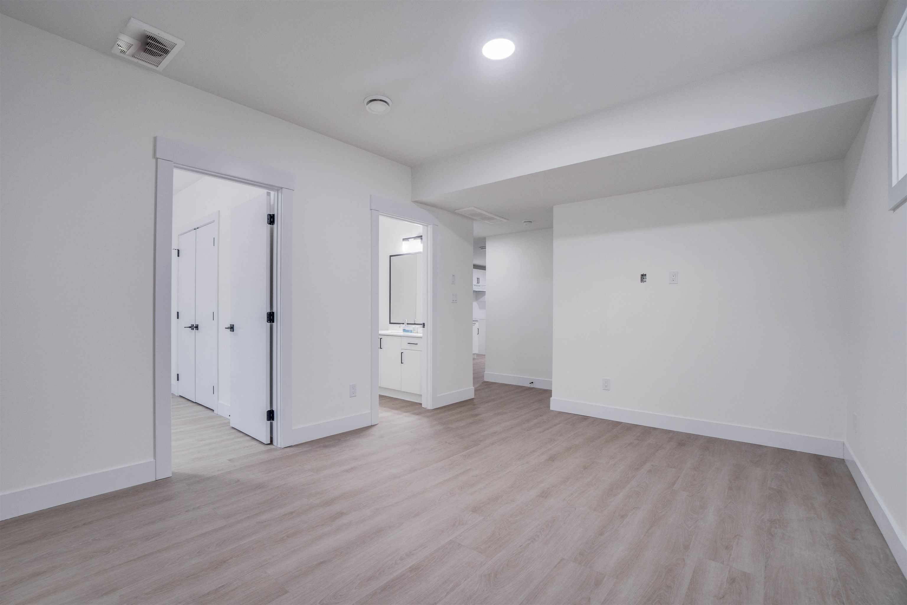 Listing E4340765 - Large Photo # 36
