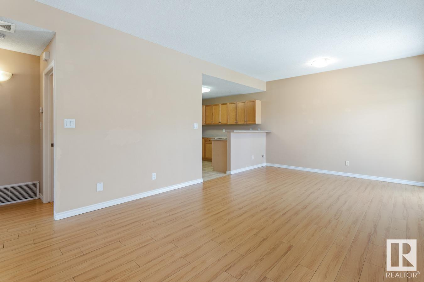Listing E4340826 - Large Photo # 7