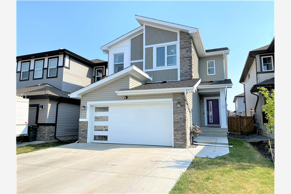 53 SPRING Gate, Spruce Grove