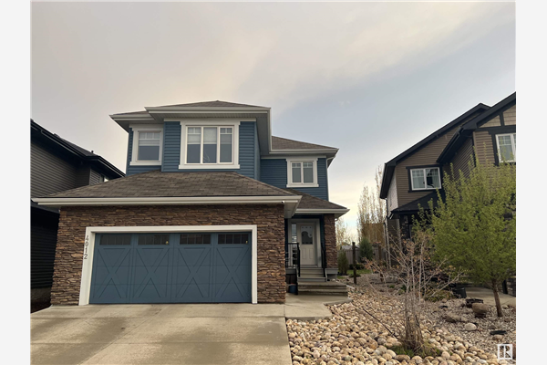 4012 WHISPERING RIVER Drive, Edmonton