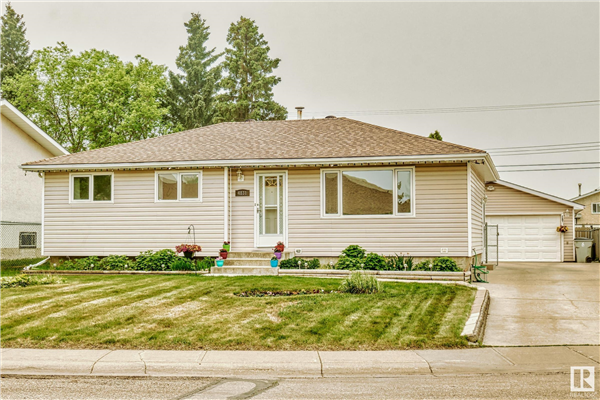 4831 45 Avenue, Gibbons