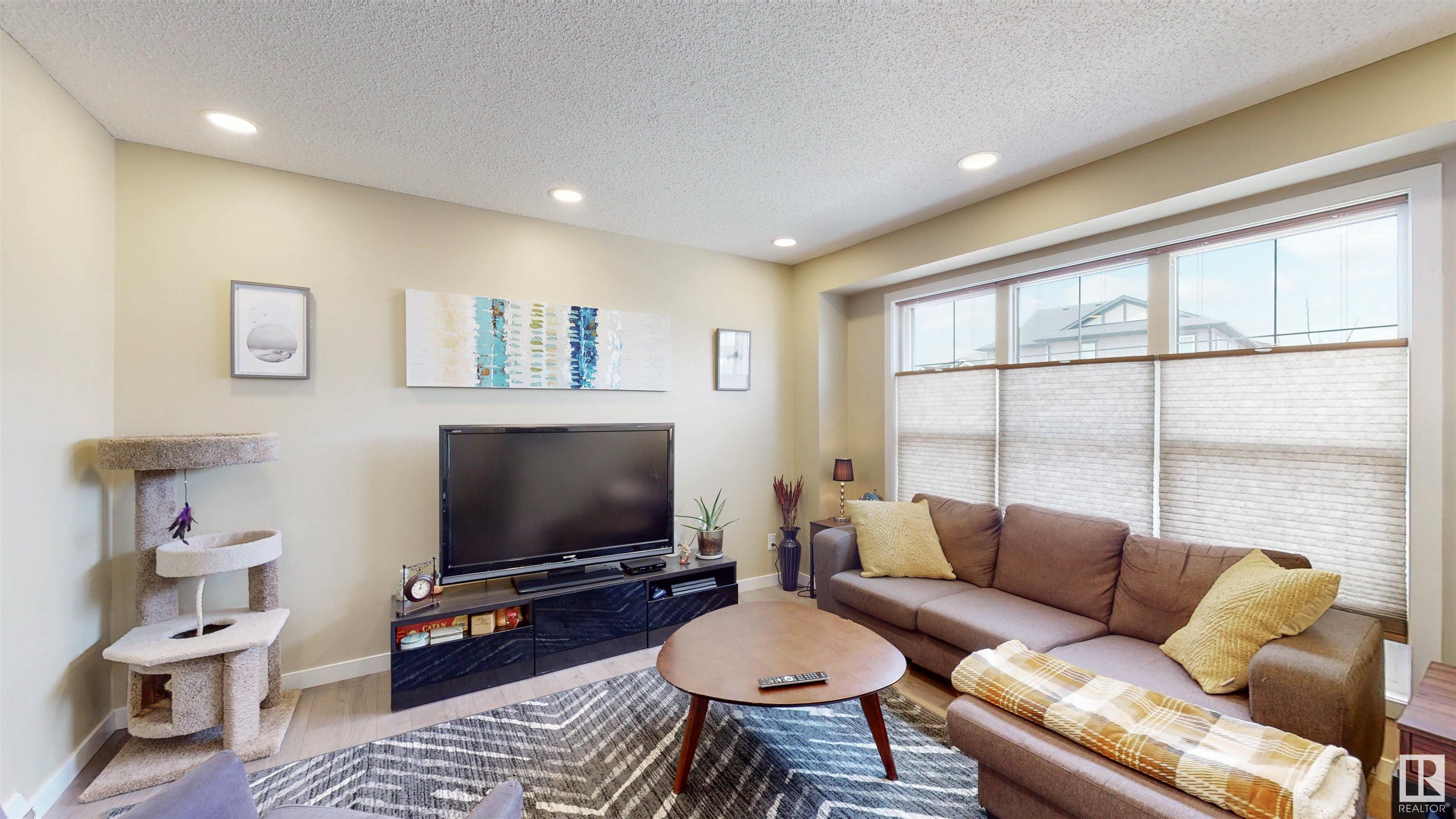 Listing E4342025 - Large Photo # 4